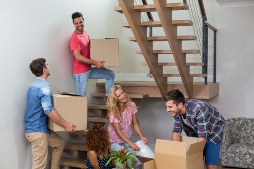 Removal van service for local moves in Kennington