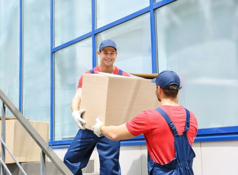 Storage options for homes and businesses in Kennington