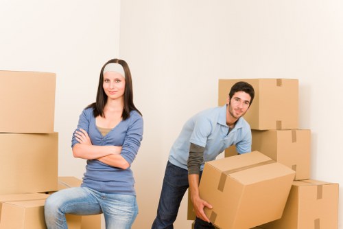 Commercial moving truck support for office relocation in Kennington